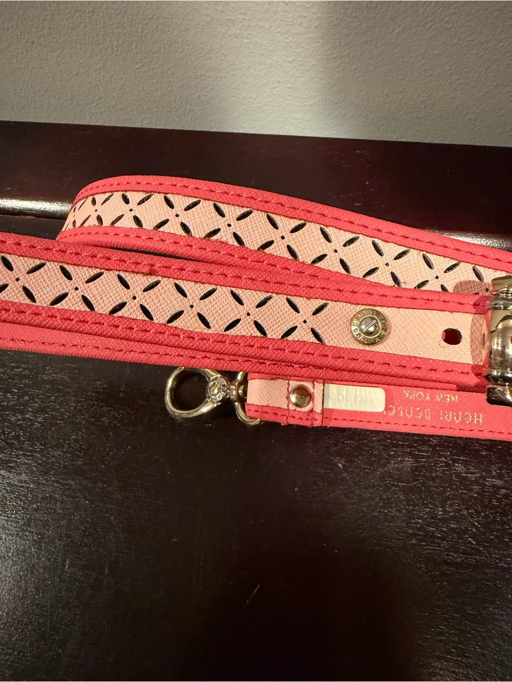 Henri Bendel Perforated Pink Coral Dog Leash in Mint Condition! NWOT
